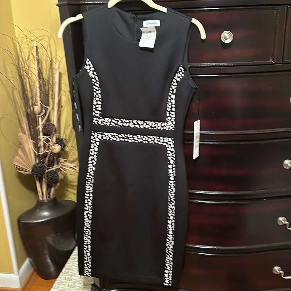 Black and white Calvin Llein dress, size 4
